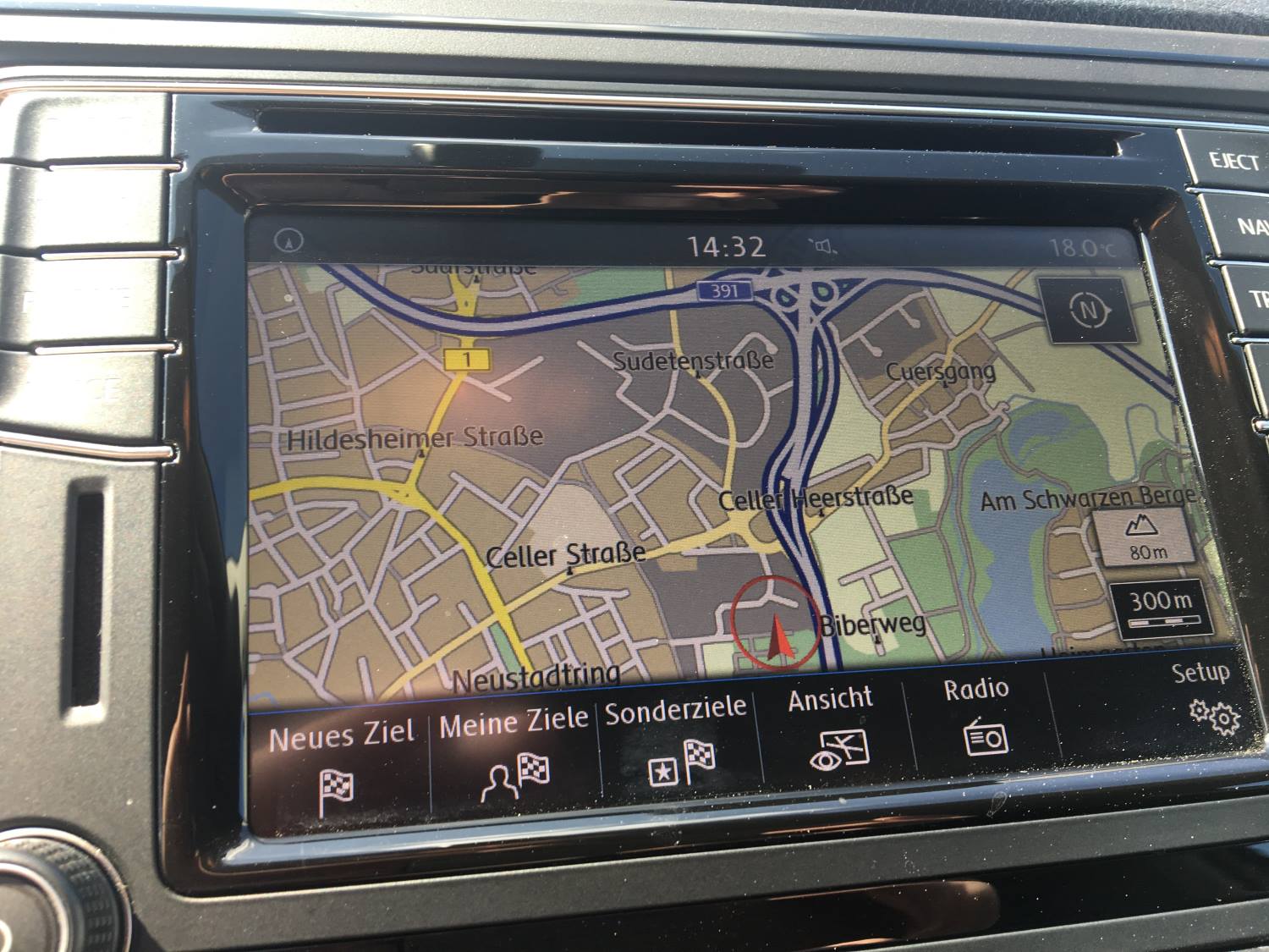 Autoradio wechsel VW Tiguan Einbauanleitung – Autoradio Einbau